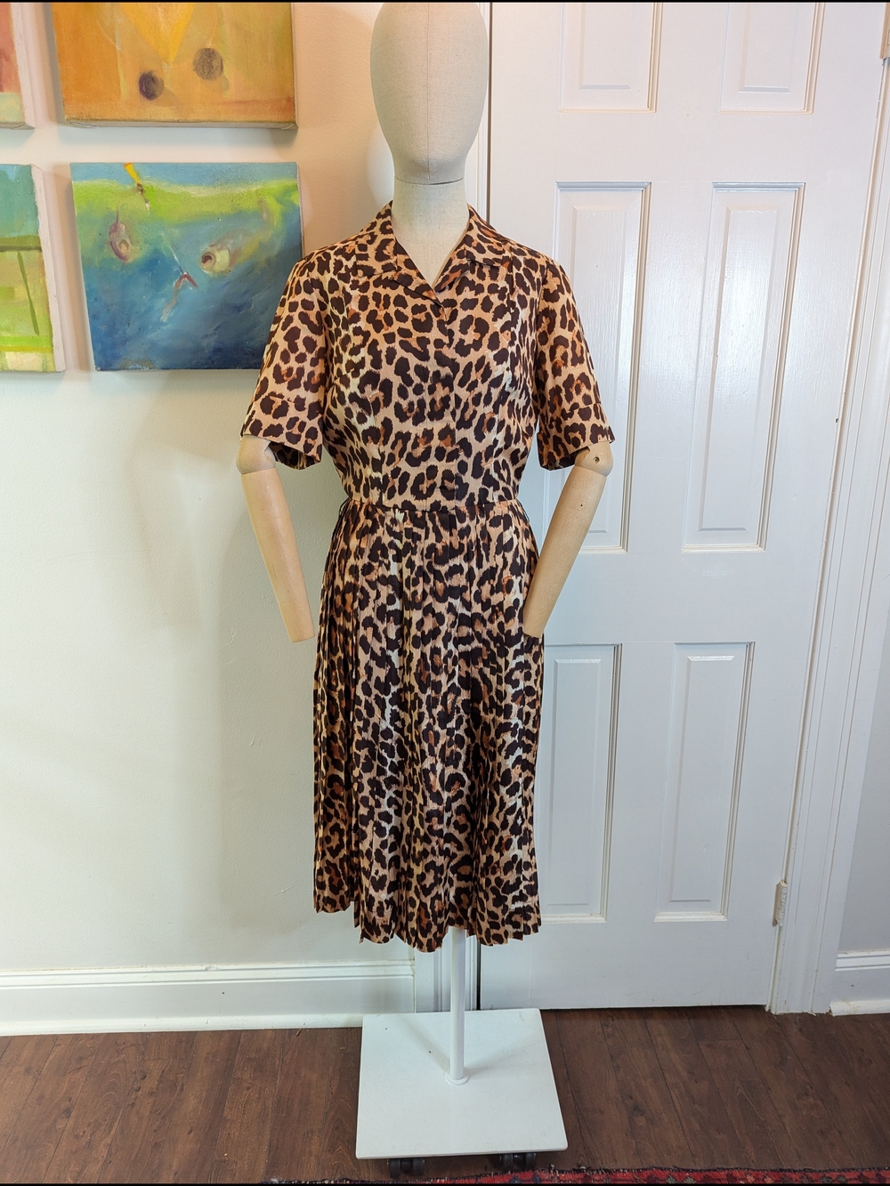Vintage 1950s Leopard Print Short Sleeve Fit-and-Flare Taffeta Dress